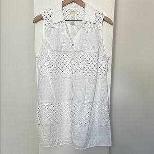 Chico's White Sleeveless Eyelet Top